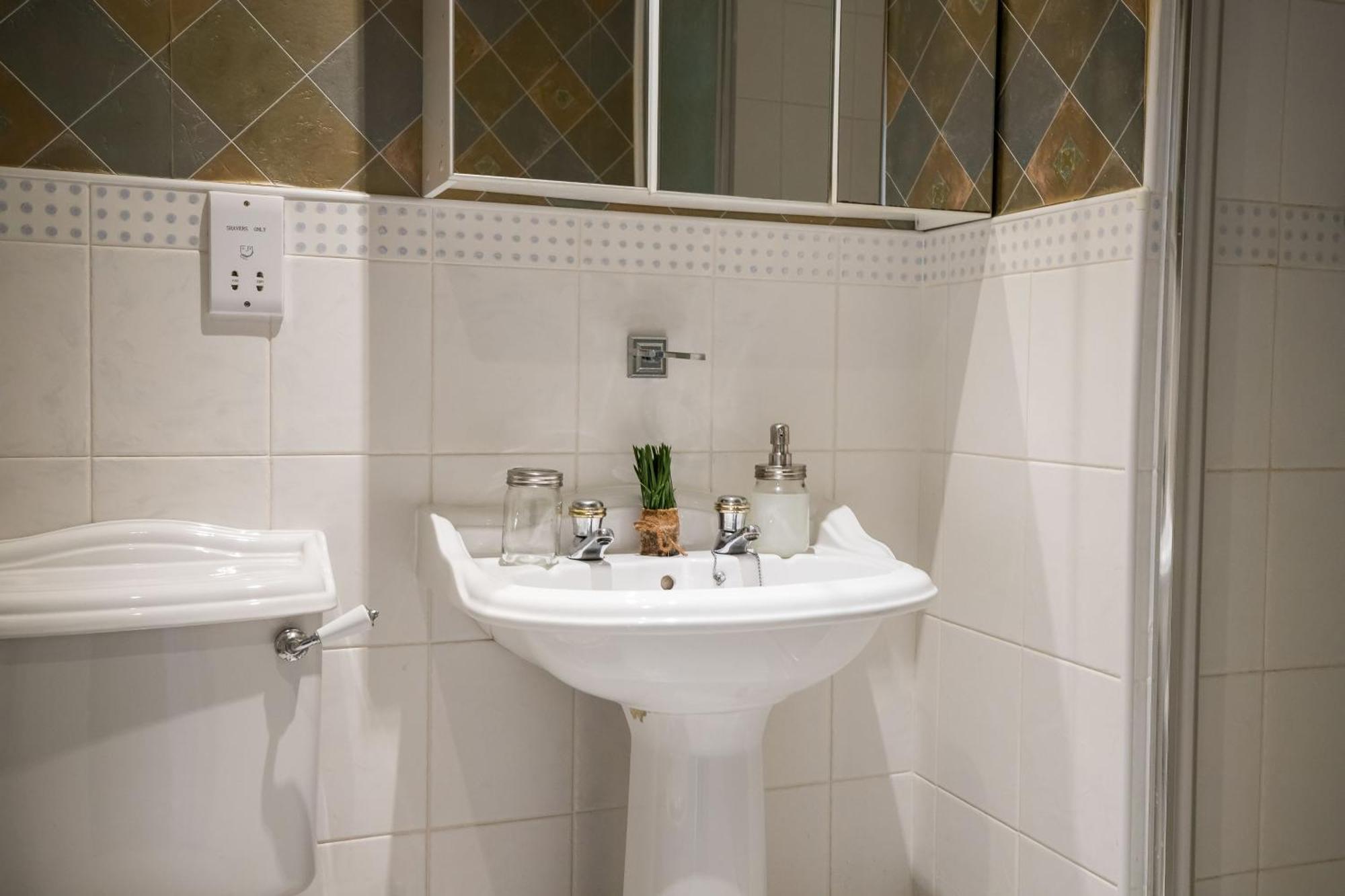 מלון Spacious, 3 Bed House For 6 In Central צ'סטר מראה חיצוני תמונה